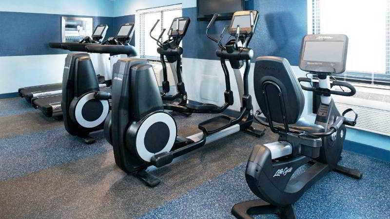 Four Points By Sheraton Fort Myers Airport Bagian luar foto