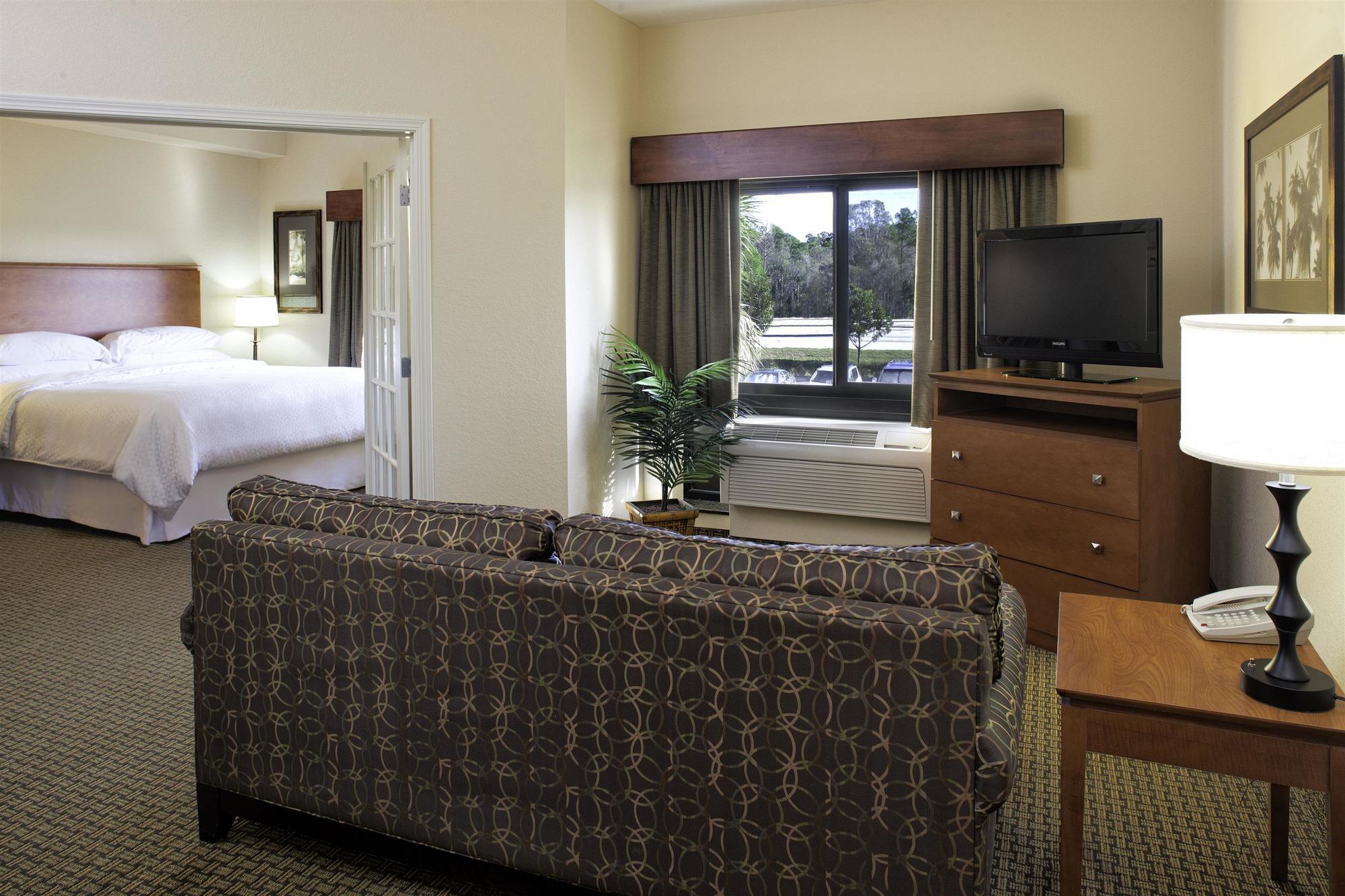 Four Points By Sheraton Fort Myers Airport Bagian luar foto