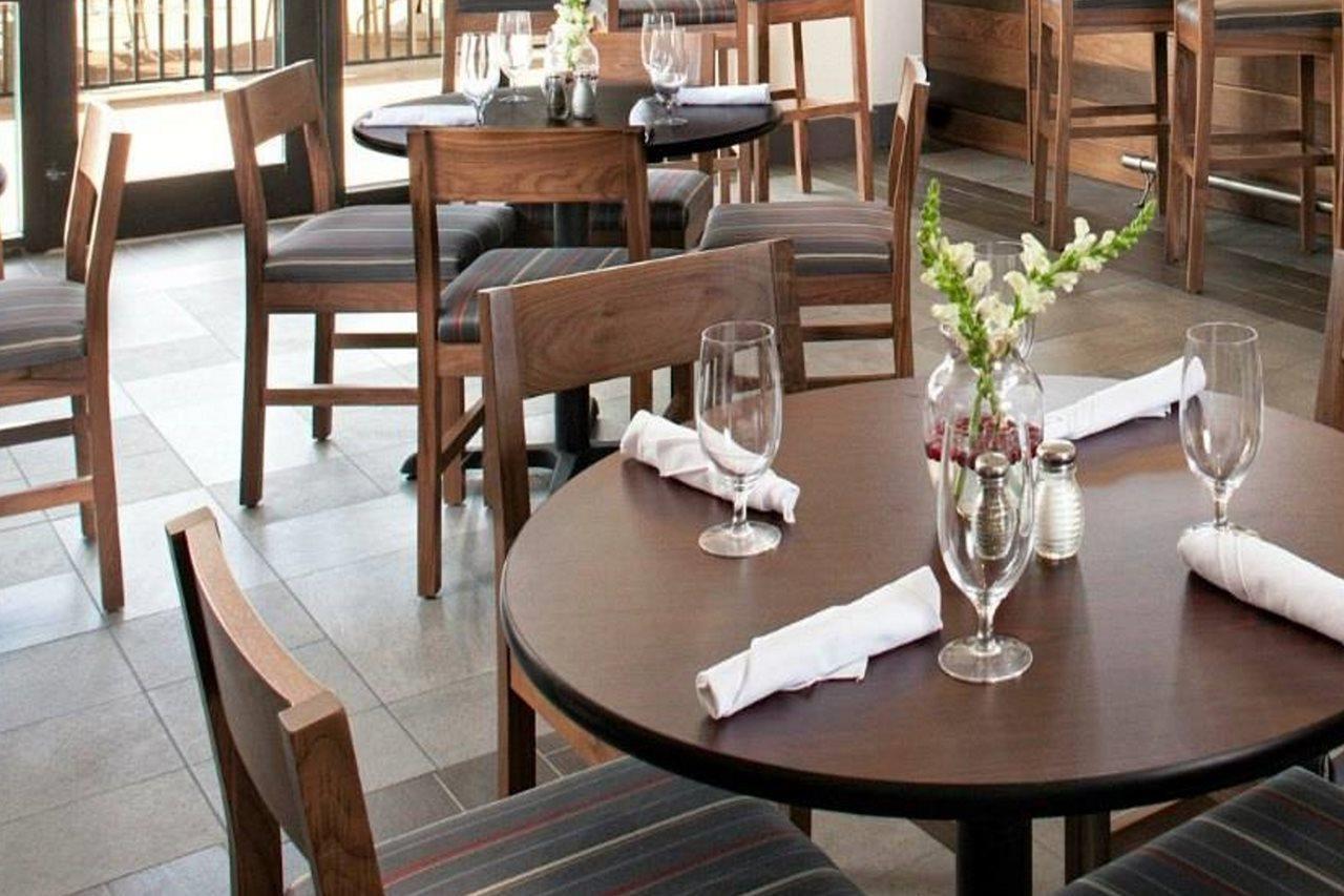 Four Points By Sheraton Fort Myers Airport Bagian luar foto