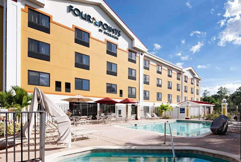 Four Points By Sheraton Fort Myers Airport Bagian luar foto